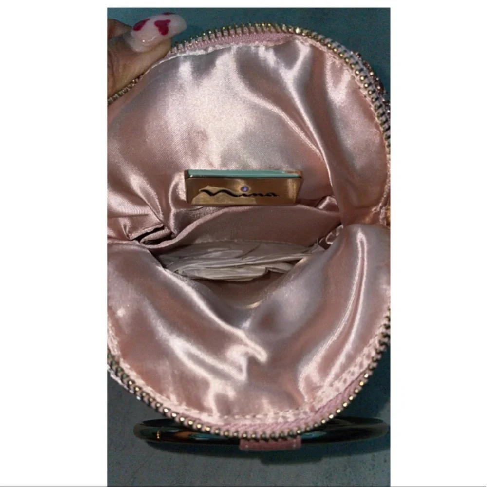 NWT Nina Chandler Rose Gold Mesh Metallic Clutch - Picture 8 of 8